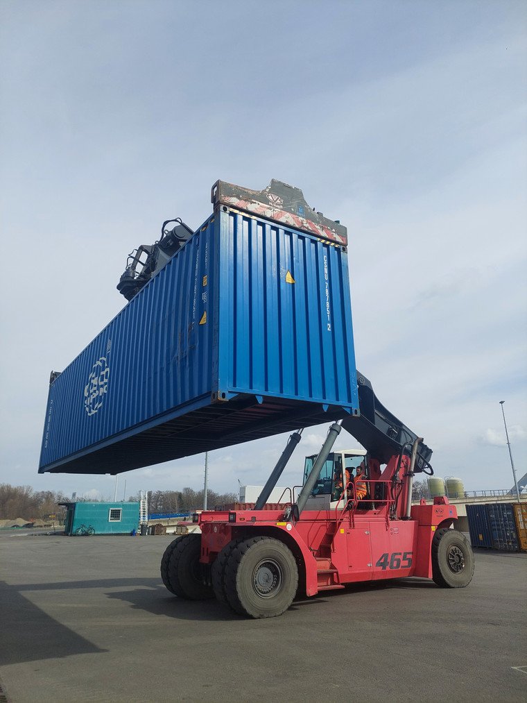 Container.jpg